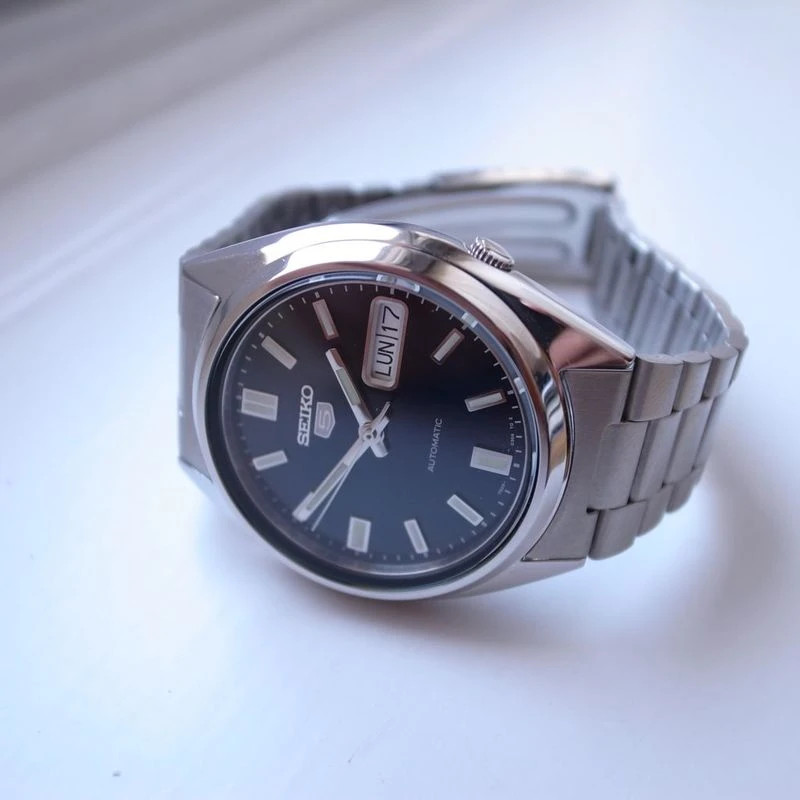 SEIKO 5 GENT BLUE – Image 4
